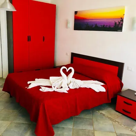 Casale Regina Aparthotel *